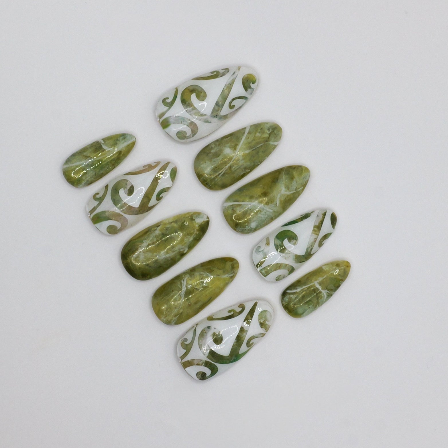 Pounamu White Press Ons - Almond