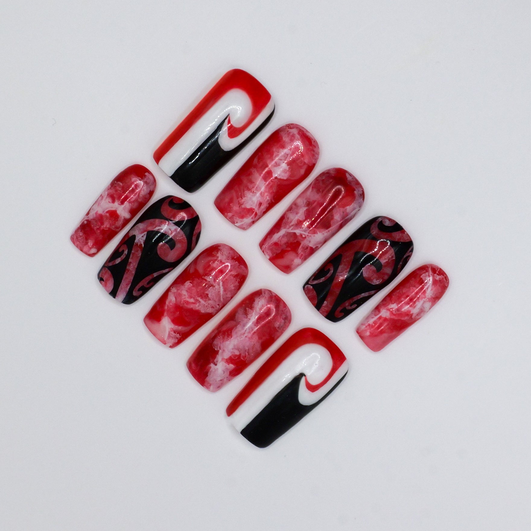 Red marble, Tino Rangatira Nails Press-Ons - Square