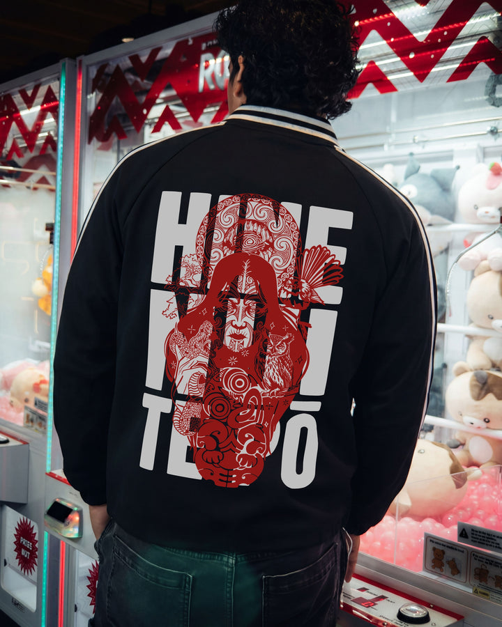 Te Pō, Te Otinga Striped Collar Sweatshirt